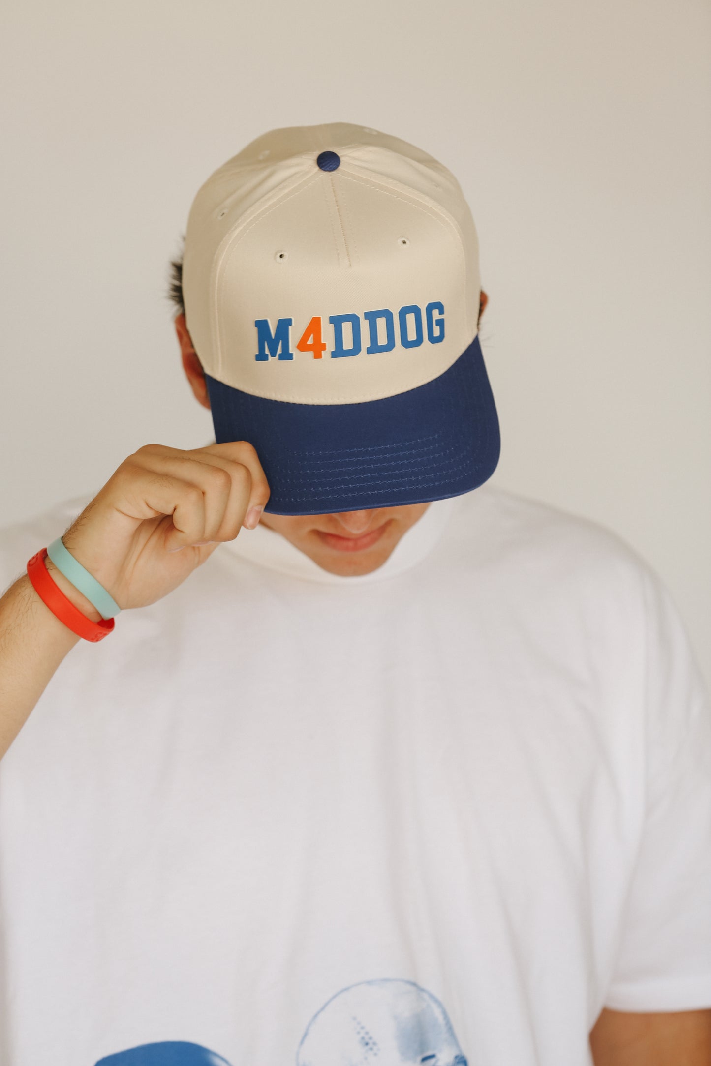 'M4DDOG' Trucker - Two Tone