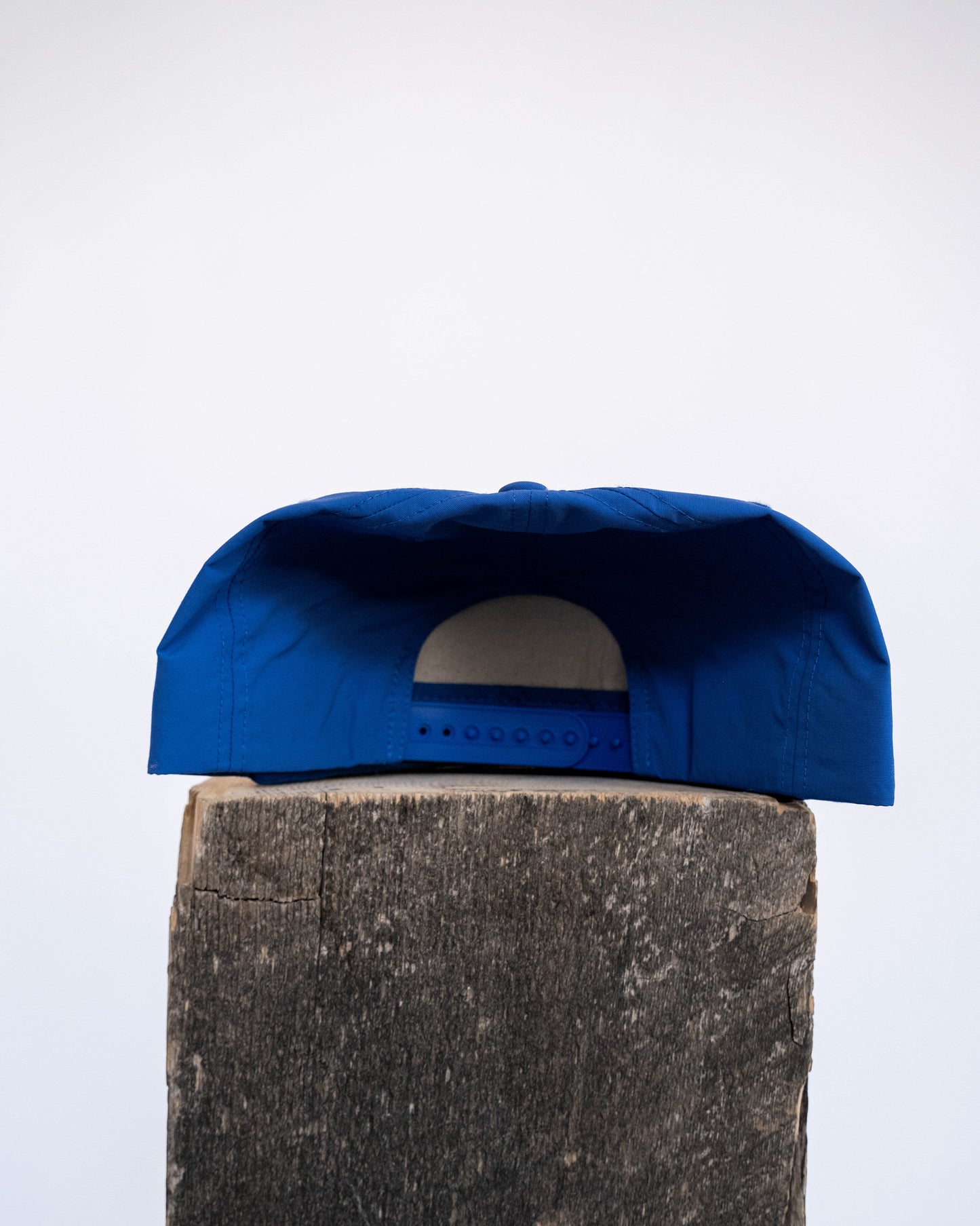 D Snapback