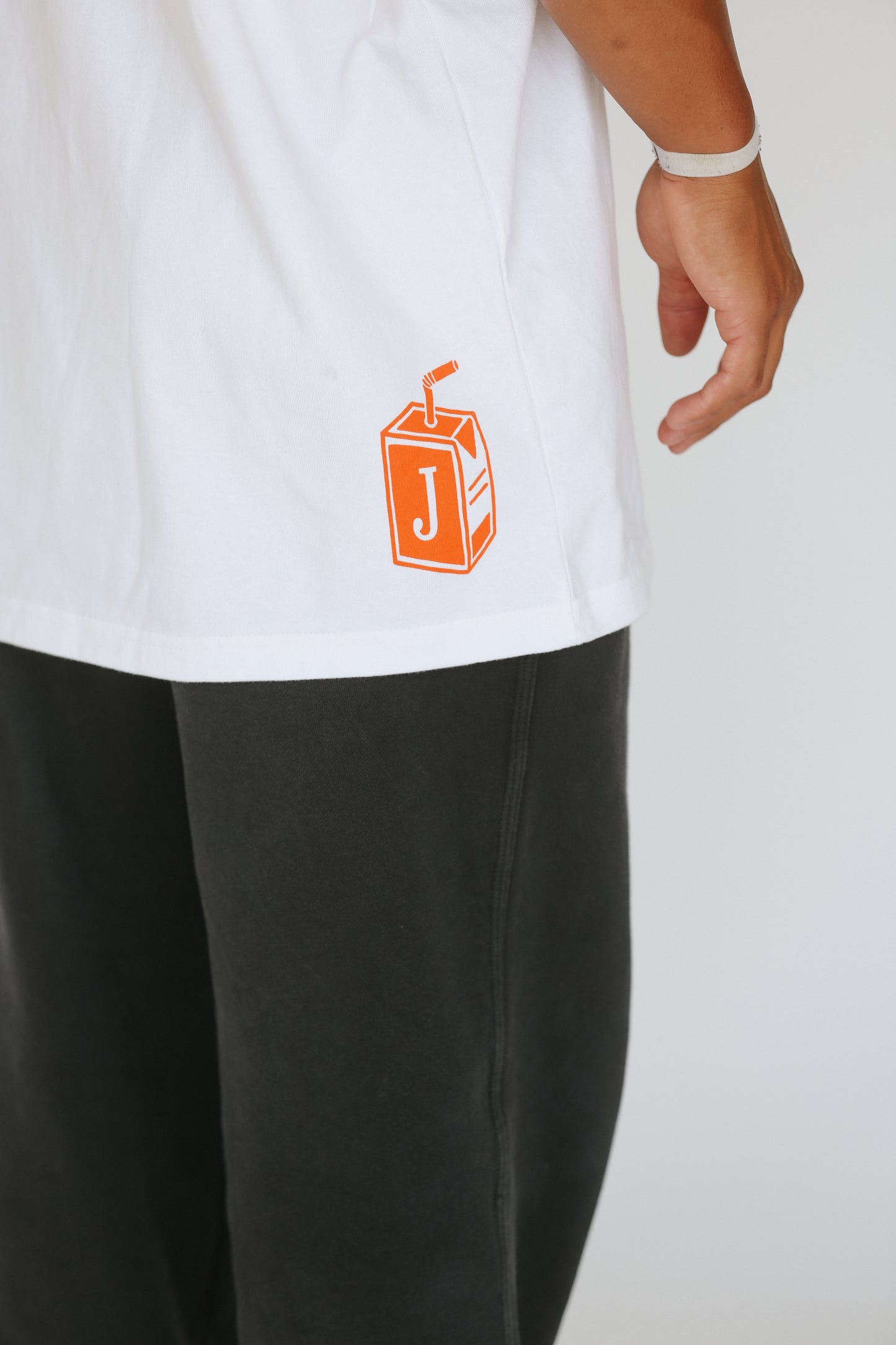 'M4DDOG' Tee - White